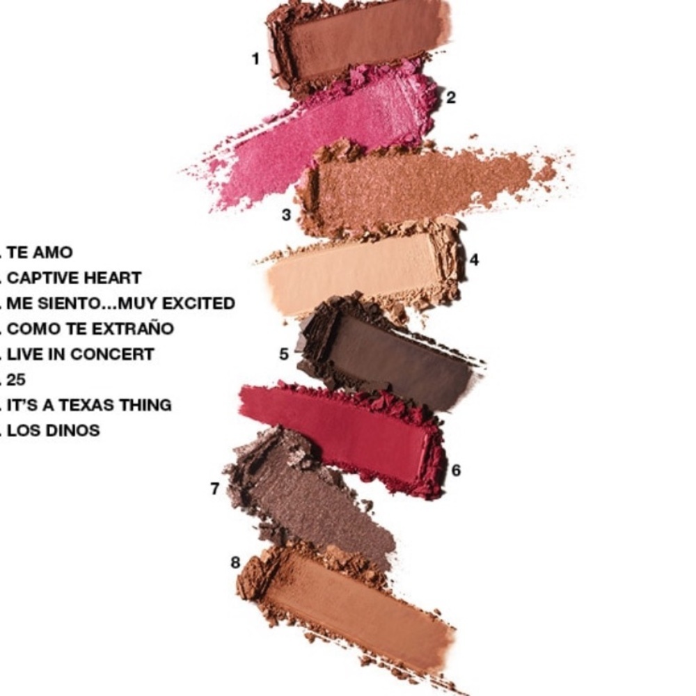 MAC x Selena La Reina Me Siento Muy Excited Eyeshadow Palette Limited Edition - Picture 2 of 6